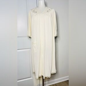 Vintage Shadowline peignoir Dressing Gown L Robe Yellow Lace Floral Embroidery